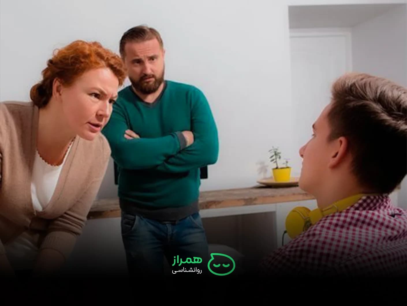 Parents arguing with their teenage son at home | Symbol of generational gap, parent-teen communication challenges, and the importance of constructive dialogue – Hamraz Psychology